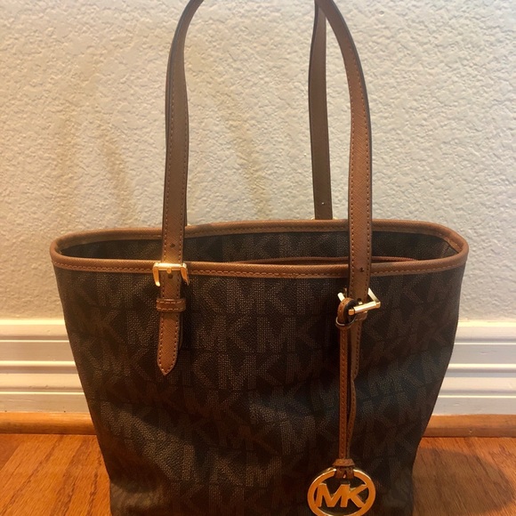 Michael Kors Handbags - Jet Set Medium Logo Tote Bag